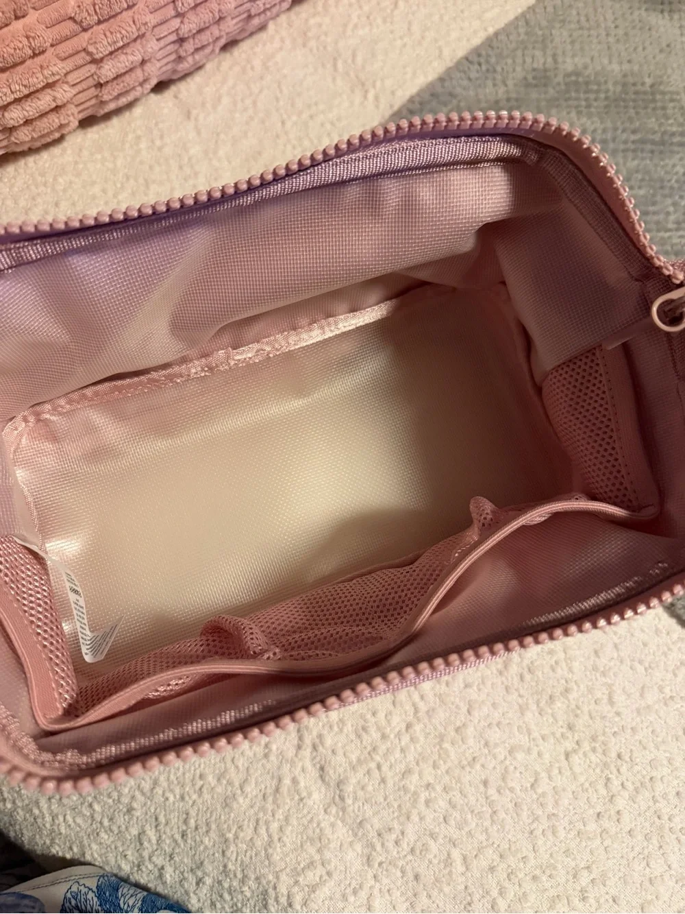 lululemon soft blush pink travel dopp kit